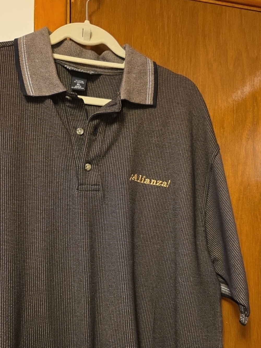 NEW, NEVER WORN, NO TAG Men’s Brown Polo Shirt - Classic Collared Short Sleeve